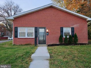 1098 W Ridge Rd, Linwood, PA 19061