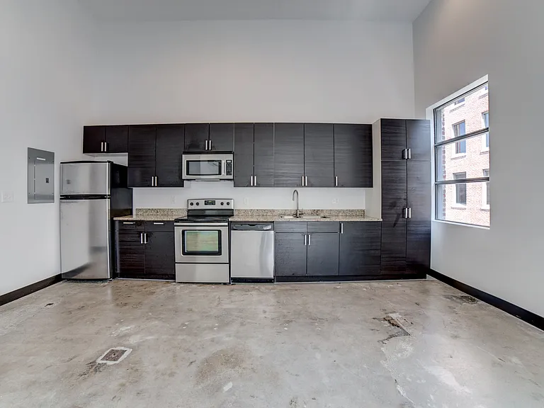 Vandever Lofts — Photo 73