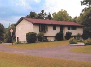 1235 Hawleyton Rd, Binghamton, NY 13903