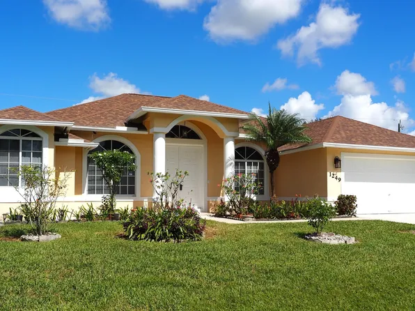 1249 SW Hunnicut Avenue, Port St Lucie, FL 34953