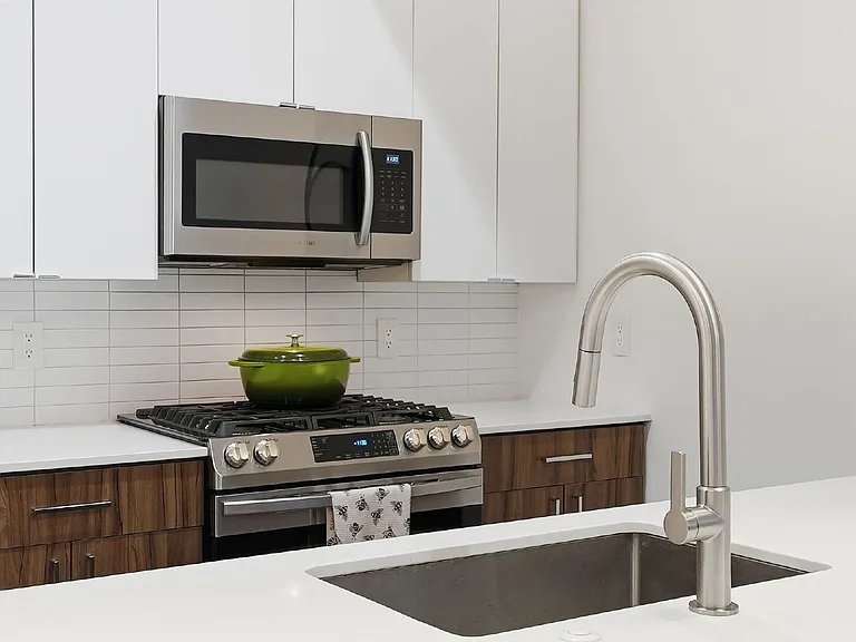 826 Upshur St NW #2 — Photo 6
