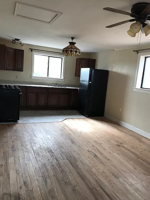 kitchen living room area