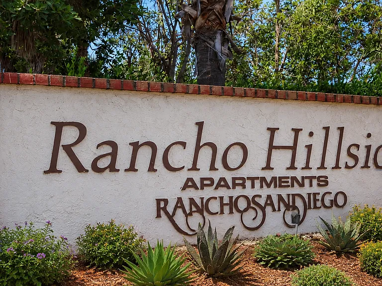 Rancho Hillside Apartments — Photo 19