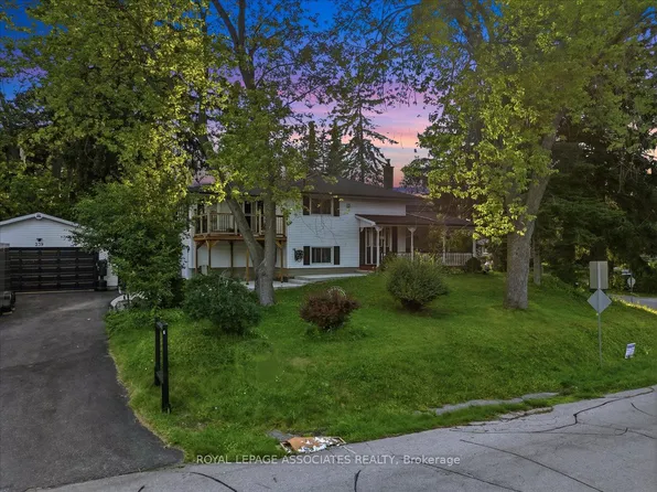 239 Island Rd, Toronto, ON M1C 2R1