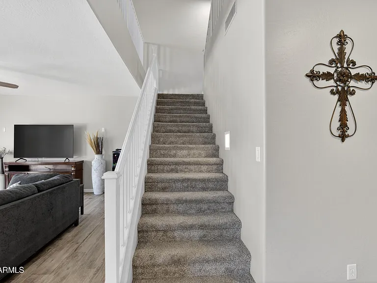 734 W Desert Seasons Dr — Photo 17