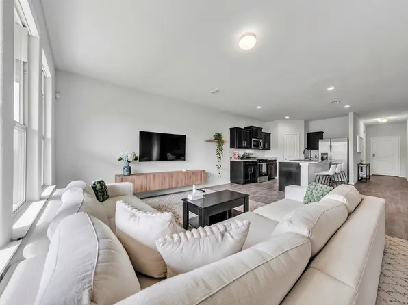 1812 Gibsonville Dr, Fort Worth, TX 76108