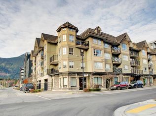 38003 2nd Ave #207, Squamish, BC V8B 0C4