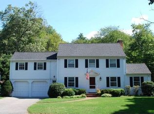 10 Meadowbrook Rd, Wellesley, MA 02481