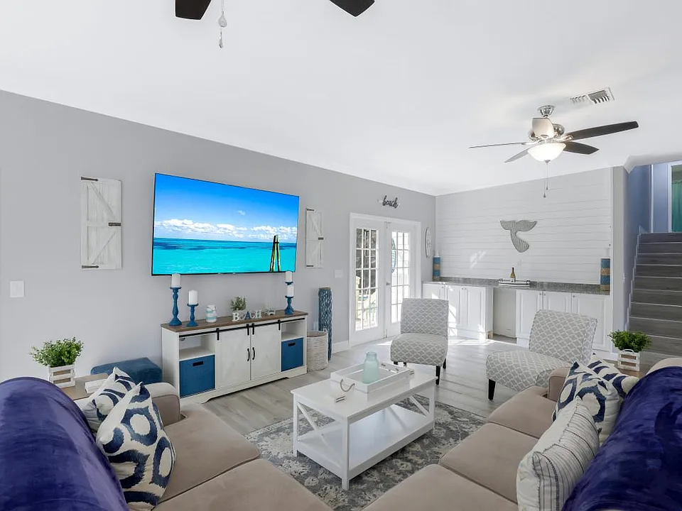 28140 Meadowlark Ln