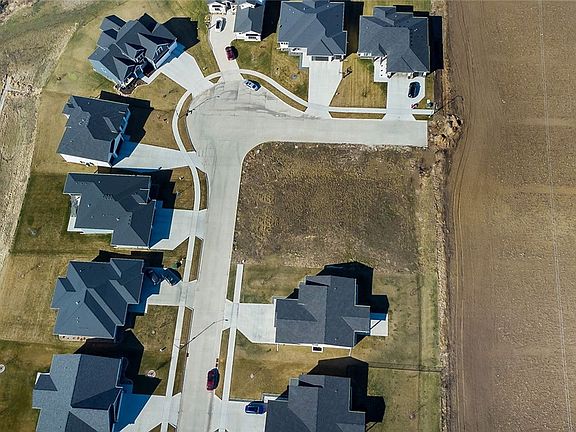 4th image of 14749 Stonecrop Dr