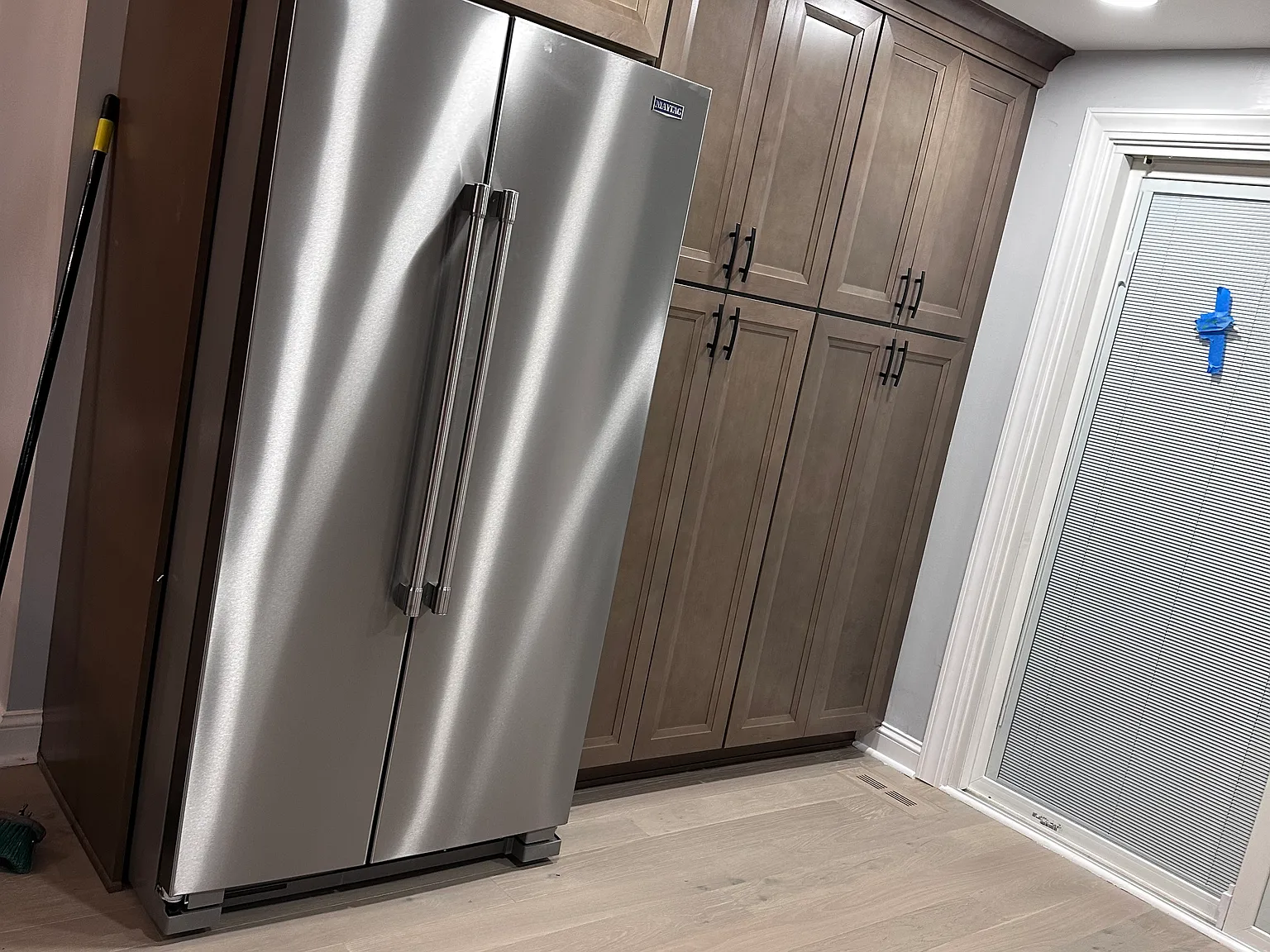 4 bed, 2.5 bath, 2348 sqft, $3,900 — Photo 4