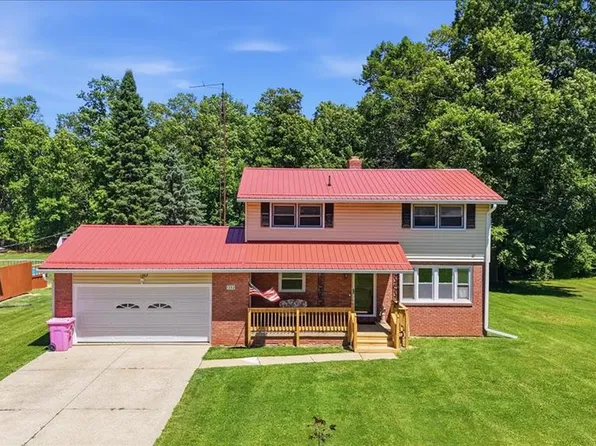 1352 N Stewart Rd, Mansfield, OH 44903