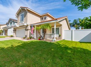 729 Viewtop Ln, Corona, CA 92881
