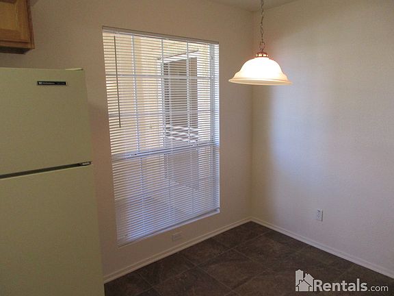 5th image of 4817 Winterset Dr