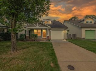 313 Town Pointe Way, Newport News, VA 23601