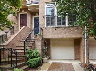 1519 N Colonial Ct, Arlington, VA 22209