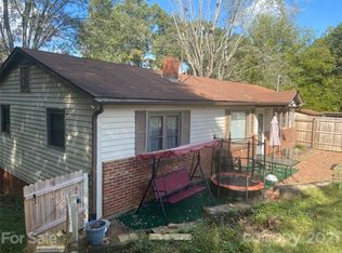 111 Dearborn St, Morganton, NC 28655