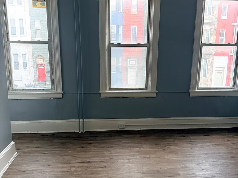 1631 Edmondson Ave #2 — Photo 1