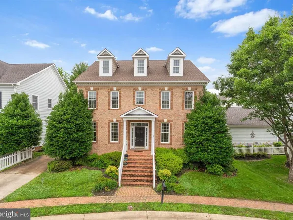 116 Desales Dr, Purcellville, VA 20132