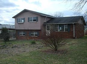 4th image of 200 Duff Cir