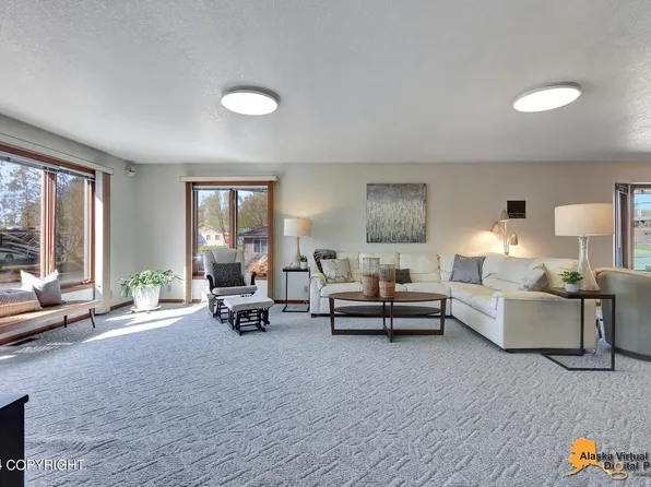 2707 W 31st Ave, Anchorage, AK 99517