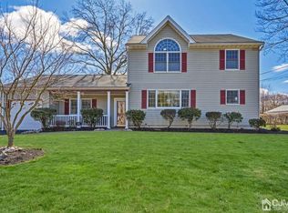 131 Seymour Ter, Piscataway, NJ