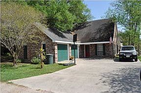 1st image of 308 Louise St