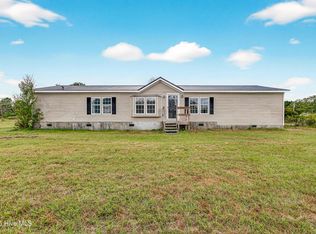 594 Montague Rd, Currie, NC 28435