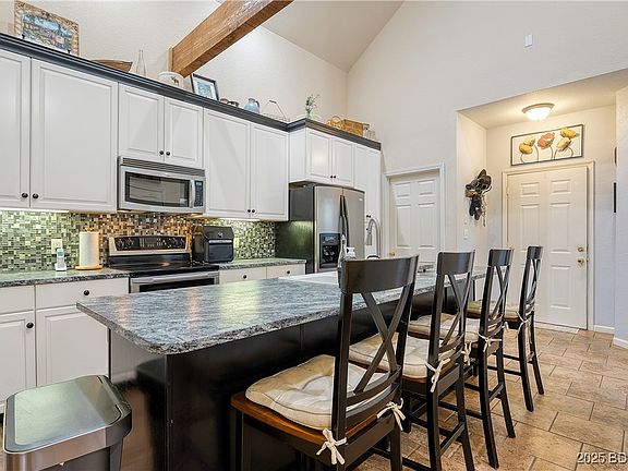 5th image of 138 Golf View Dr