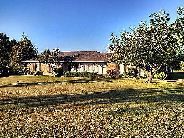 1st image of 6630 Eastview Dr