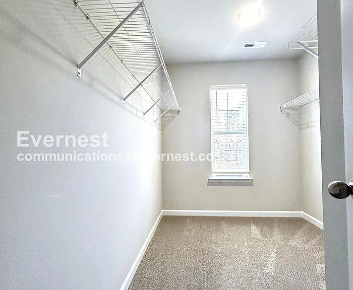8037 Alderton Ln — Photo 13