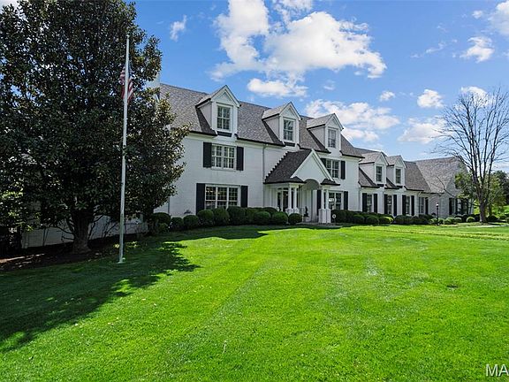 2nd image of 13456 Thornhill Dr
