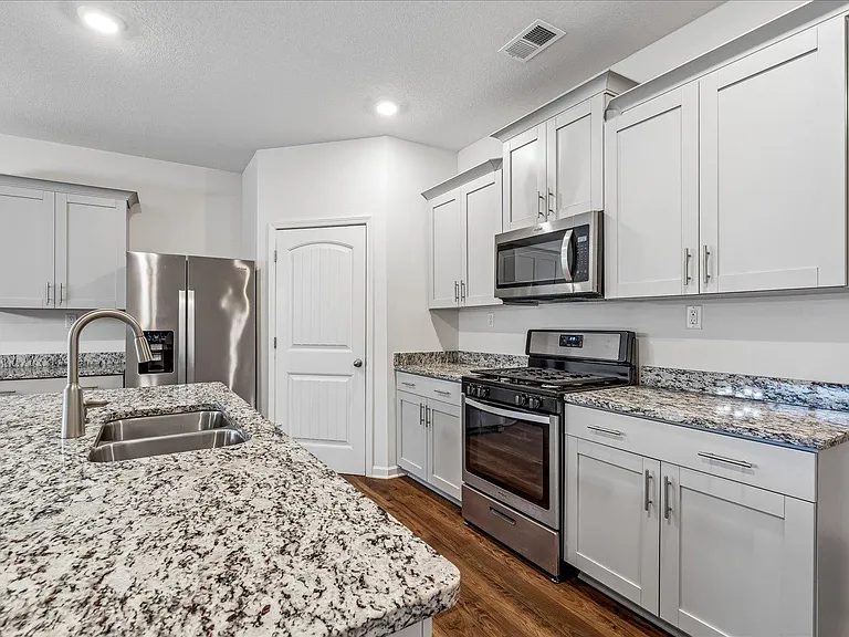 4786 Barrett Oaks Dr — Photo 9