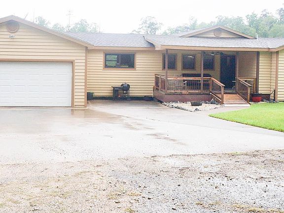 2nd image of 317 Hickory Dr E