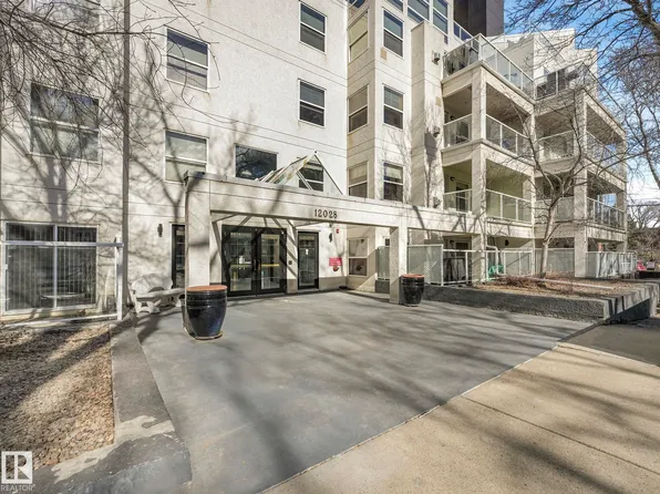 12028 103rd Ave NW #208, Edmonton, AB T5K 2T9