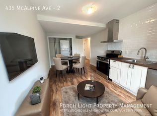 435 McAlpine Ave #2, Welland, ON L3B 1T4