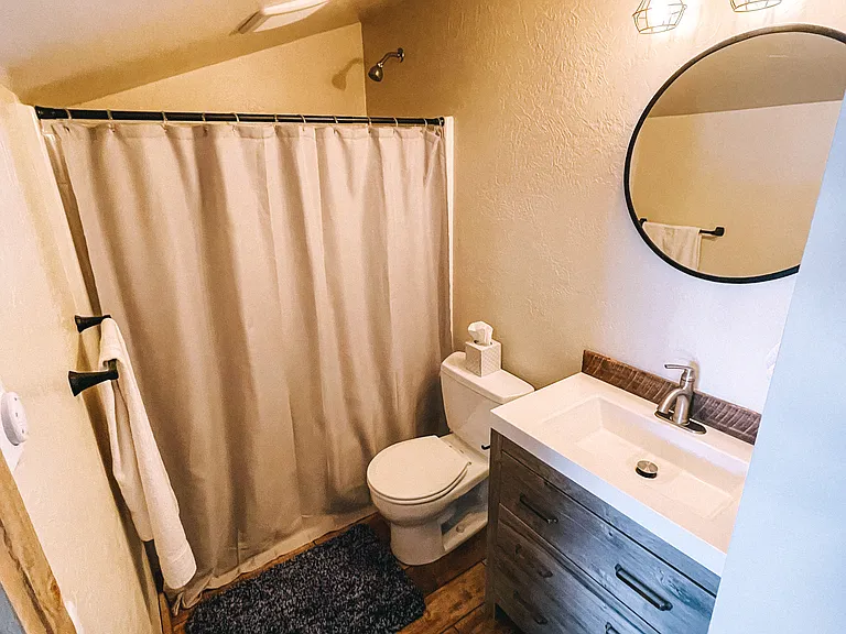 597 Iowa Ave #2B — Photo 14