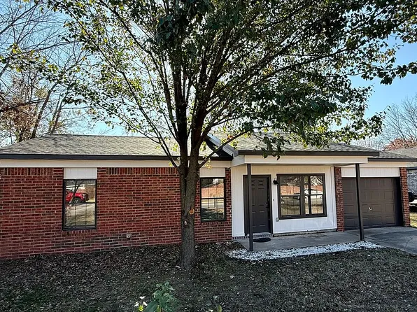 3514 W Olive St, Rogers, AR 72756