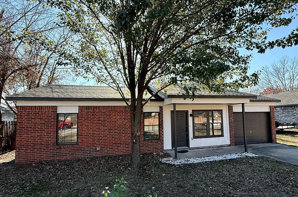 3514 W Olive St - Property Image