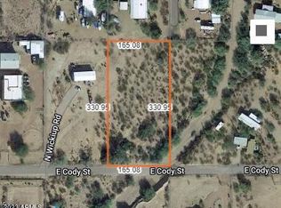 E Cody St, Apache Junction, AZ 85119