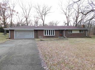 5470 Coach Lite Trl, Machesney Park, IL 61111