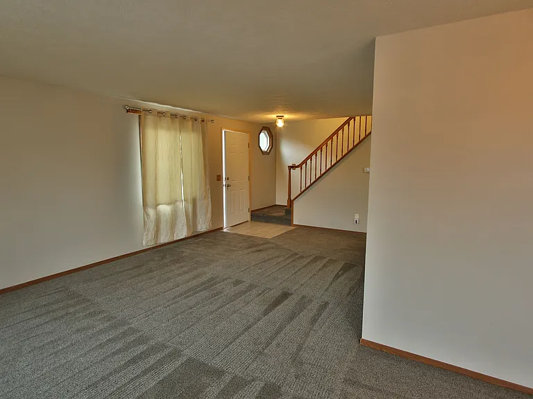 3401 Glasgow Ct #MAIN — Photo 5