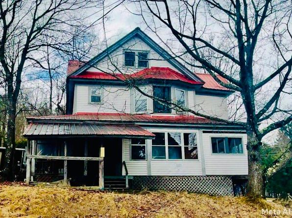147 Lake St, Saranac Lake, NY 12983