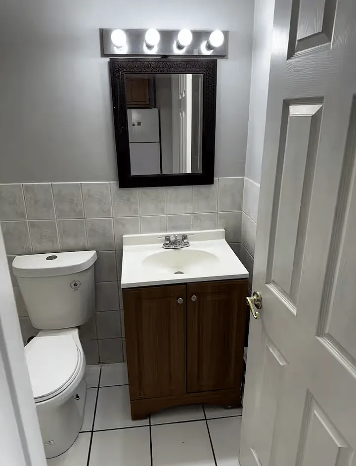 1 bed, 500 sqft, $1,600 — Photo 2