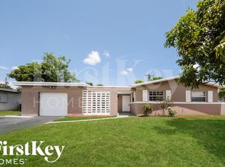 2220 NW 44th Ave, Fort Lauderdale, FL 33313