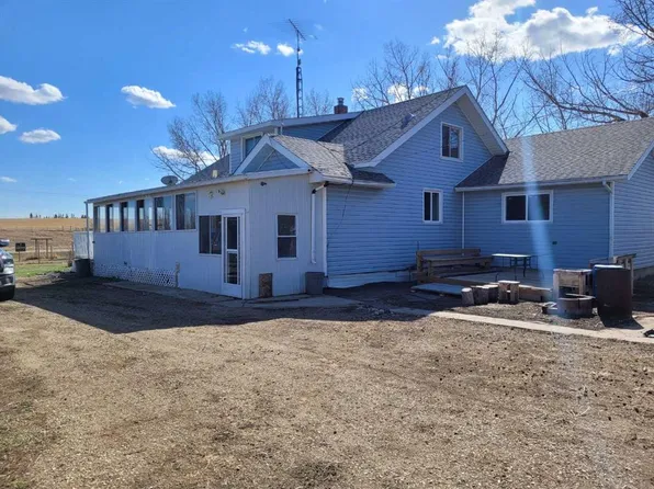 225074 E High Way #583, Kneehill County, AB T0M 2A0