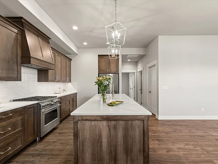 4417 W Hide Away Ln — Photo 3