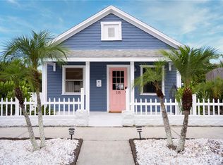 315 Hope St, Tarpon Springs, FL 34689