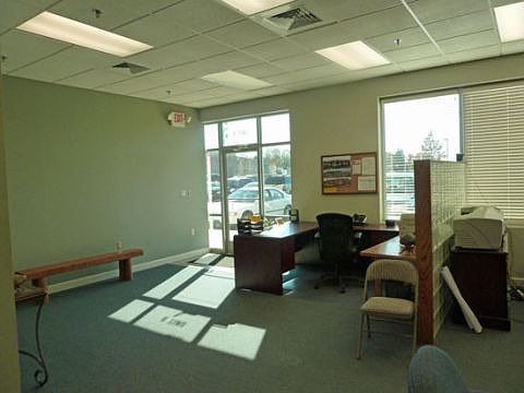 2nd image of 3656 Centerview Dr Ste 9