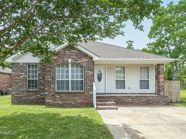 10057 Byrd Ave, Diberville, MS 39540